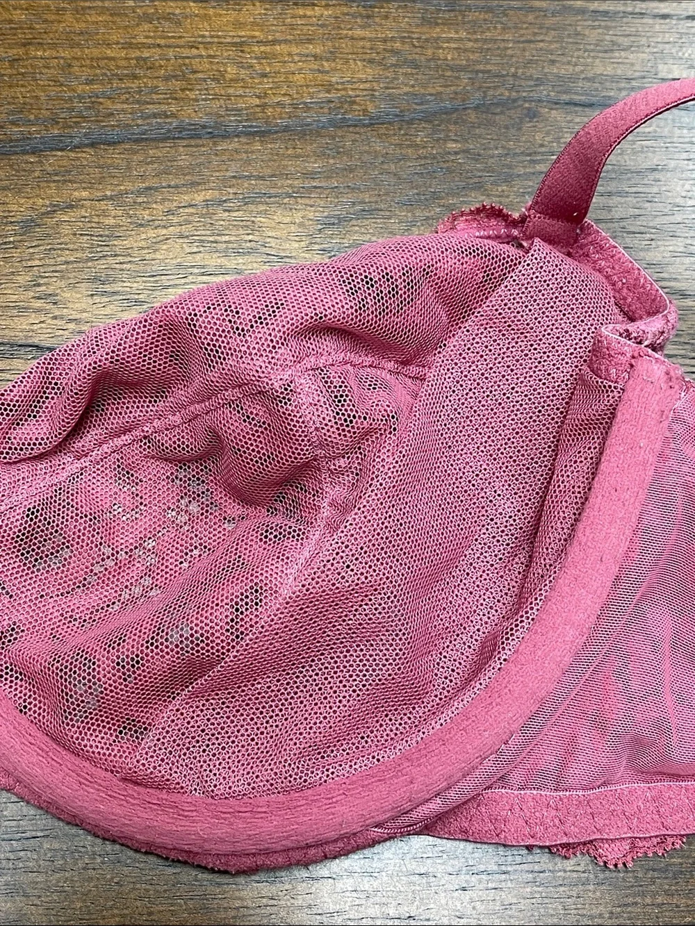 Victoria's Secret Mauve Lace Underwire Bra